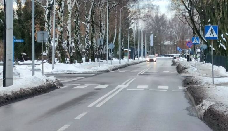 Na drogach powiatu oświęcimskiego doszło do potrąceń pieszych. Na ulicy Więźniów Oświęcimia ofiarą był 15-letni chłopiec.
