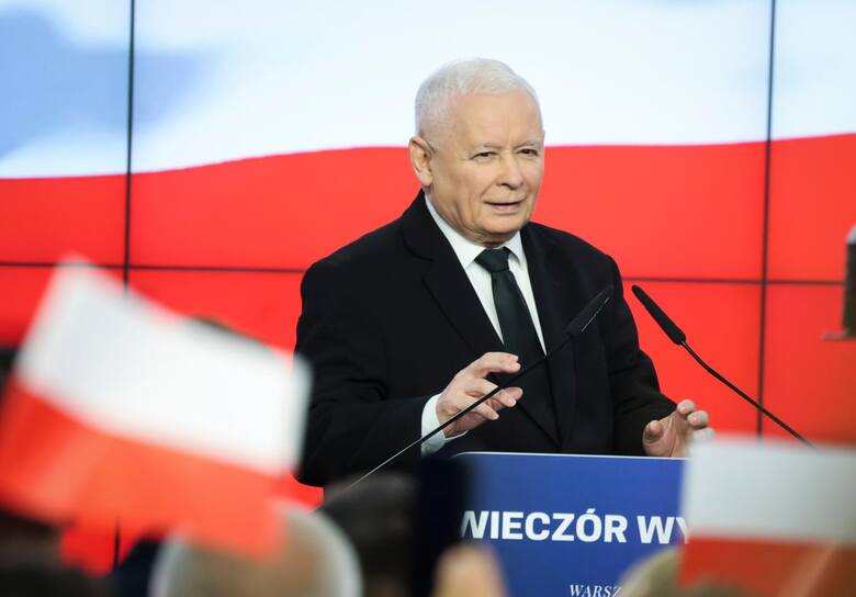 Kto zdobył najwięcej głosów w wyborach do Sejmu? Na liście m.in. Tusk, Kaczyński i Szłapka