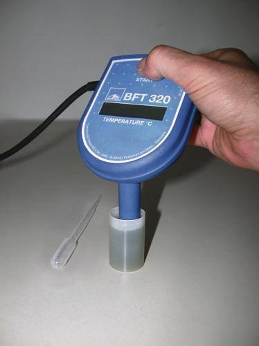 BFT 3210 - tester temperatury wrzenia płynu hamulcowego.