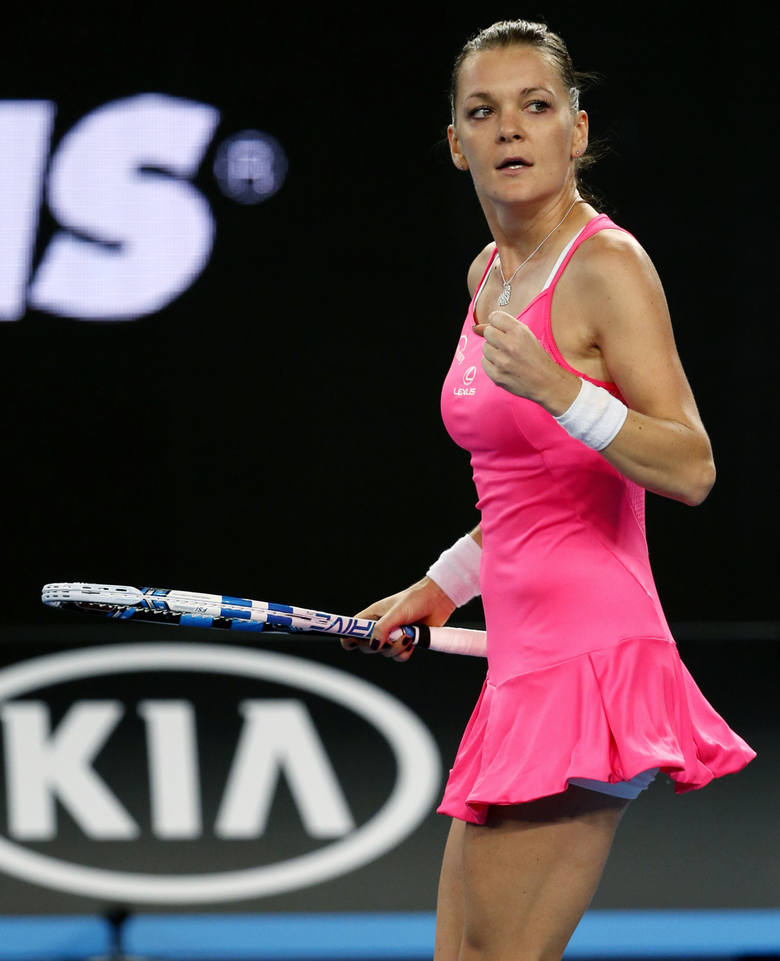 Agnieszka Radwańska nie zwalnia tempa. W trzeciej rundzie Australian Open odprawiła Monikę Puig w dwóch setach 6:4, 6:0.