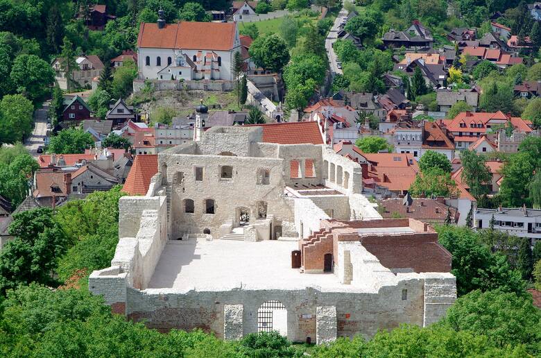 Widok na zamek w Kazimierzu Dolnym