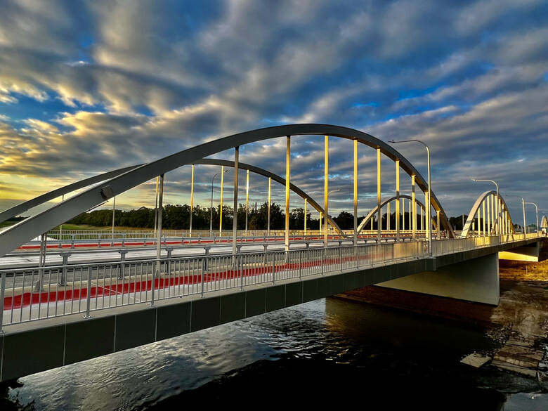 Most Bolesława Chrobrego w ciągu drogi wojewódzkiej nr 455 we Wrocławiu