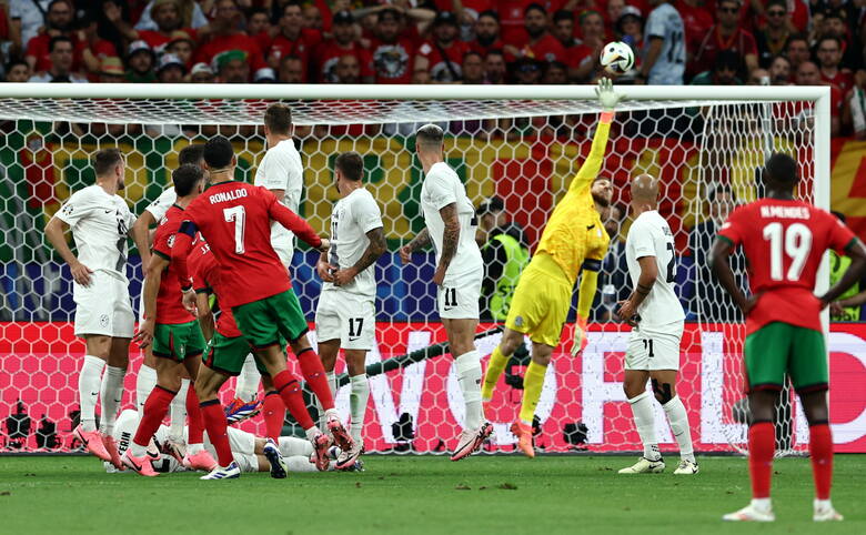 Portugalia kolejnym ćwierćfinalistą Euro 2024. Słowenia pokonana po rzutach karnych. Będzie pojedynek Ronaldo z Mbappe