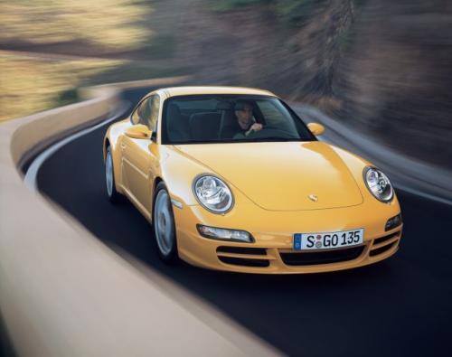Fot. Porsche: O nowym Porsche 911 wszystko było już wiadomo przed salonem w Paryżu. Carrera S rozpędza się do „setki” w ciągu 4,8 sekundy i osiąga 293