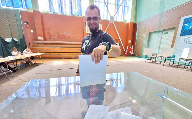 Marcin Malinowski głosował w lokalu wyborczym przy ul. Szarych Szeregów
