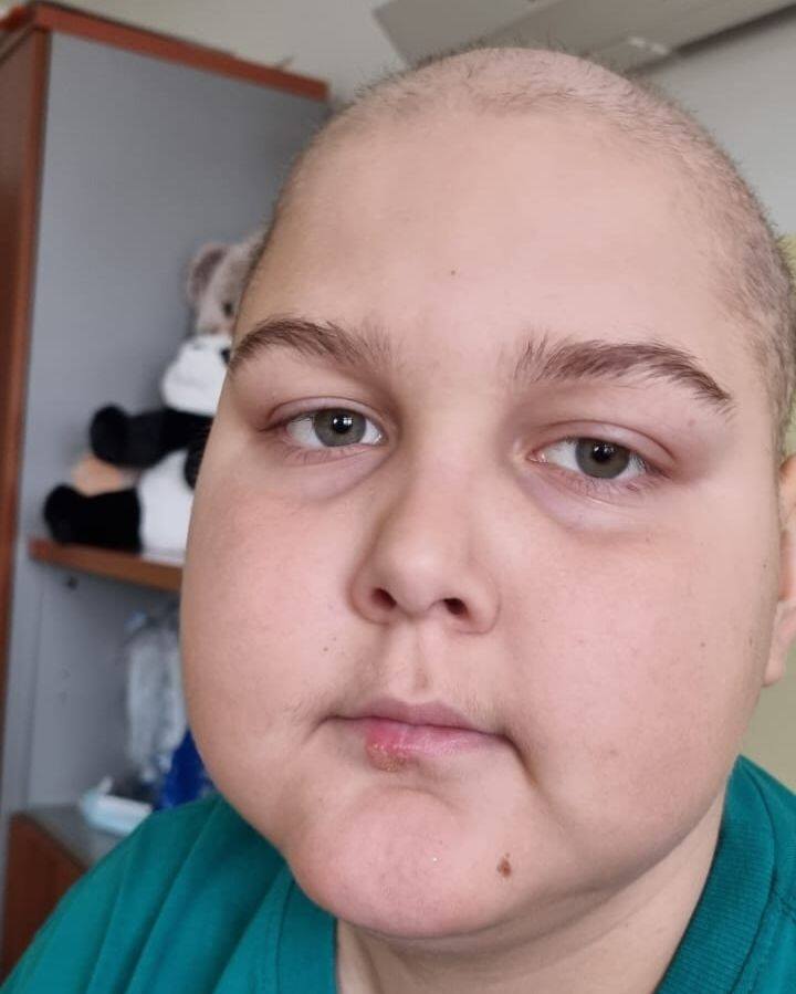 Zaczęło się od sporadycznych gorączek. Kiedy wydawało się, że 12-letni Radek Toborek z Jędrzejowa pokonał raka, choroba znów zaatakowała