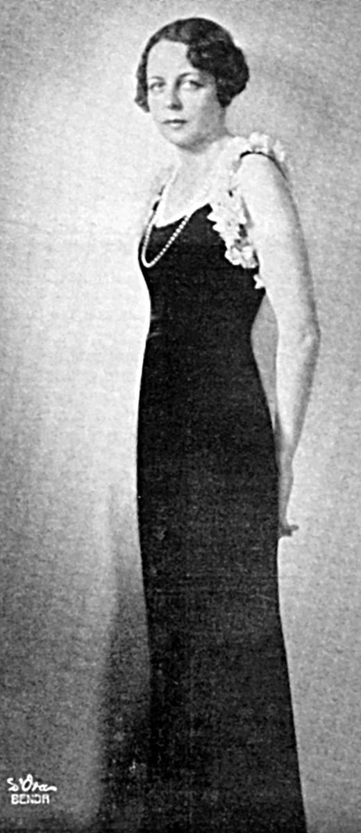 Alda von Strachwitz, pierwsza żona hrabiego Hyacintha.