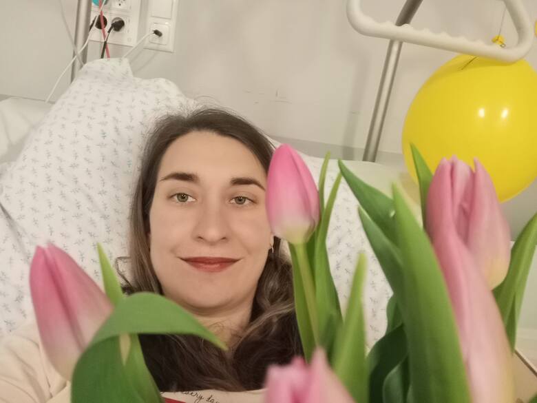 Grażyna Aondo-Akaa na szpitalnym łóżku