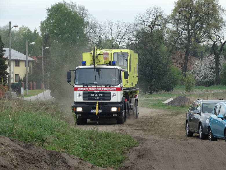 Akcja w KWK Wujek Śląsk: Zaginieni górnicy pod ziemią. Dostaną system łączności