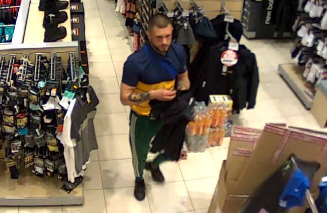 Lublin. Ukradł spodnie i koszulkę za 800 zł, teraz szuka go policja