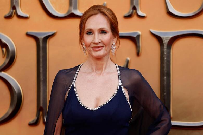 J.K Rowling naraża się na więzienie? Skrytykowała właśnie prawo do karania za używanie złych zaimków w odniesieniu do osób transpłciowych