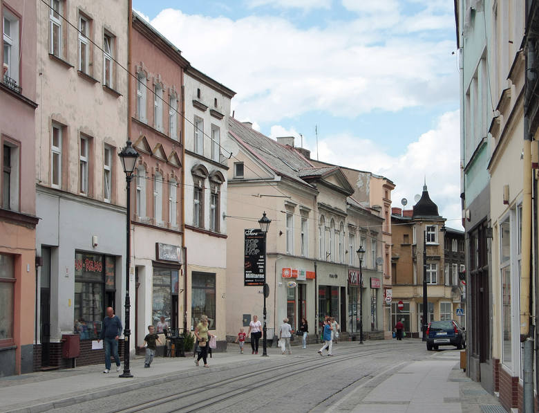 W ostatnich latach w dawnej stolicy polskiej kawalerii odrestaurowano wiele budynków i kamienic. Nie tylko tych należących do miasta.