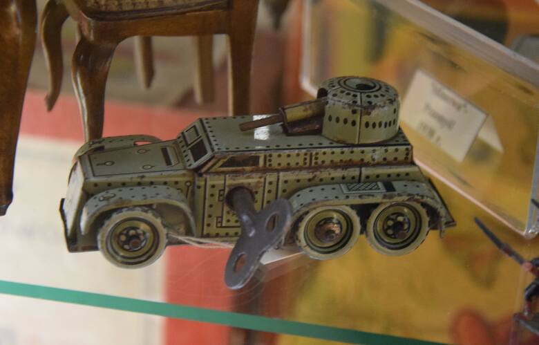 Zachowane do dzisiaj zabawki Minerwy są eksponowane w Galerii Starych Zabawek w Gdańsku.
