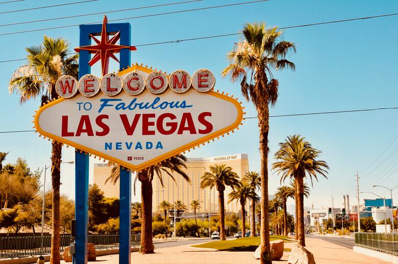 Słynny znak witający przyjezdnych do Las Vegas