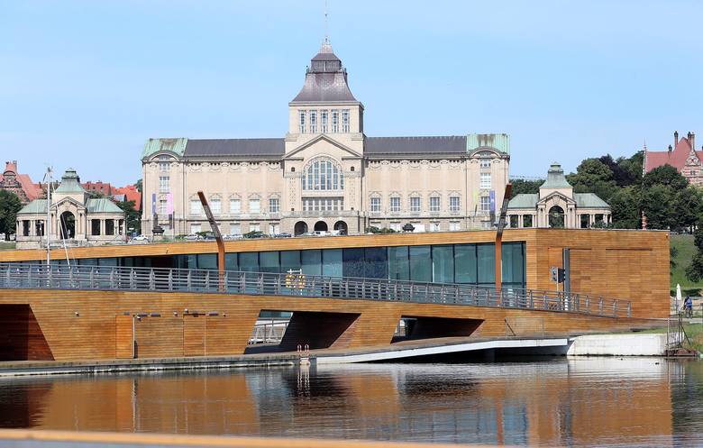 Fajnie, że w Szczecinie mamy rzekę, bo mieszkać nad wodą to jest coś! 