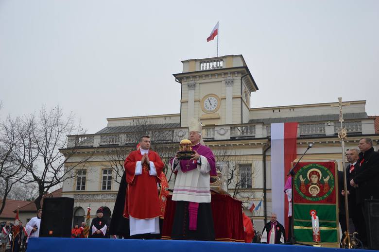 Biskup Andrzej F. Dziuba zaprasza do Łowicza na obchody święta patronki diecezji [ZDJĘCIA]