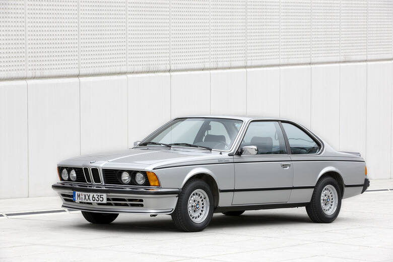 "Bawarski ekspres" - taki przydomek zdobyła "szóstka" Fot: BMW