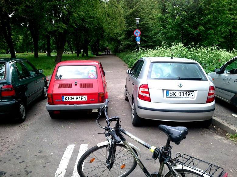 Parking w Parku Śląskim droższy. Obowiązuje stawka godzinowa zamiast stawki dziennej
