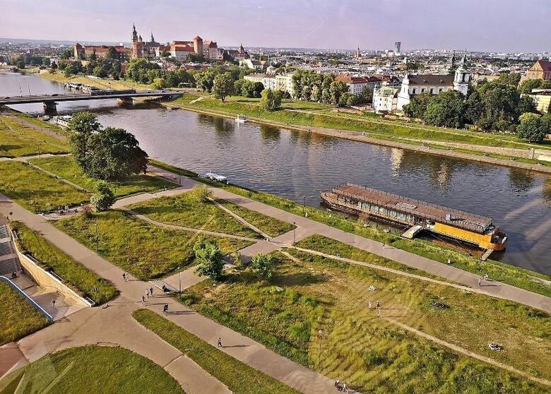 W Krakowie długość rzeki Wisły wynosi prawie 40 kilometrów