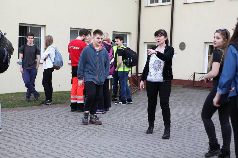 Ekstremalna droga krzyżowa uczniów i nauczycieli Klasyka [ZDJĘCIA]