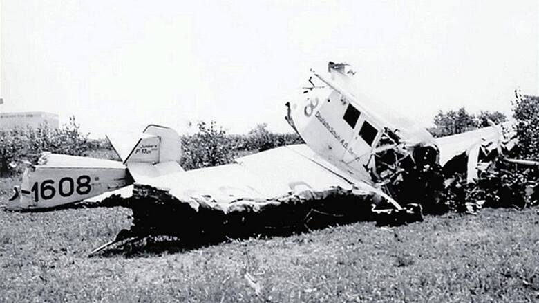 Tomasz Bata zginął 12 lipca 1932 roku, gdy jego prywatny samolot - Junkers F13 - rozbił się kilka minut po starcie.