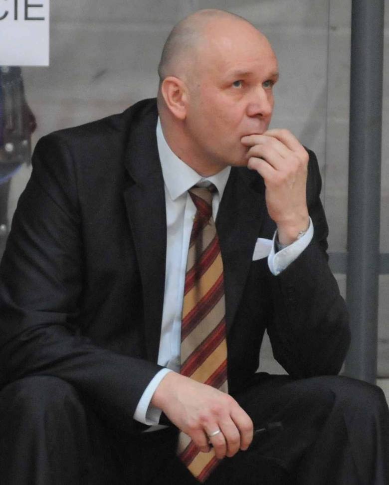 Trener koszykarek ŁKS Jarosław Zyskowski