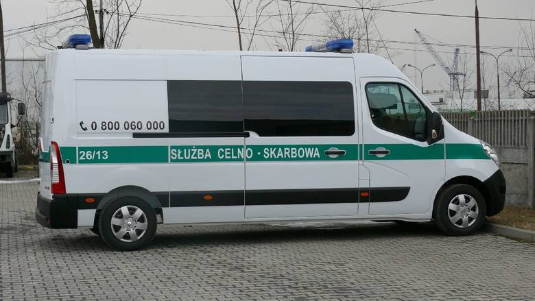 Służba celno-skarbowa w Kielcach ma nowe samochody                                