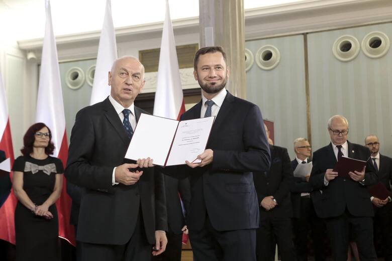 (na zdjęciu z prawej) Aleksander Miszalski wykazał dochody, osiągnięte w dwóch spółkach: 23,4 tys. euro i ponad 260 tys. zł