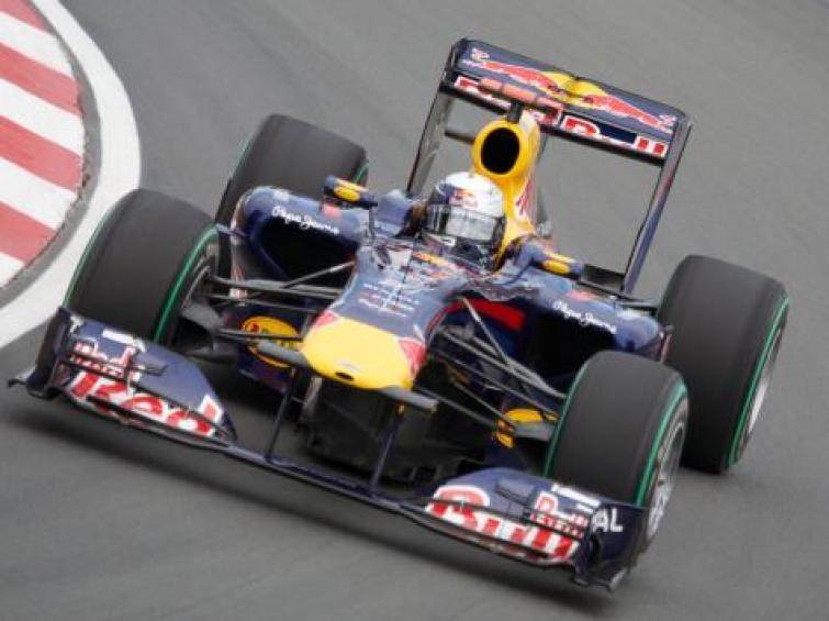 GP Chin - dominuje Sebastian Vettel z Red Bulla