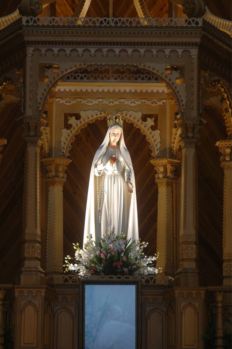  Figura Maryi przekazana do Polski w 1961 r. przez biskupa Fatimy