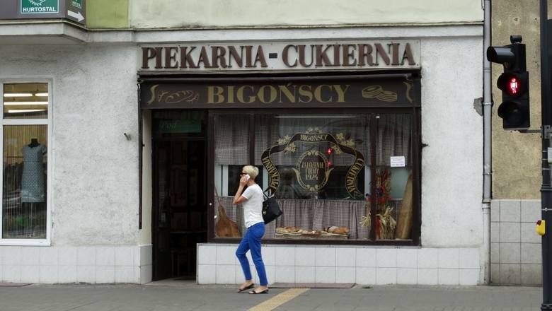 Gdańska, narożnik Świętojańskiej, od 1934 roku jest tu piekarnia Bigońskich. Firma istnieje od 1924 roku, do dziś zostaje w rękach rodziny