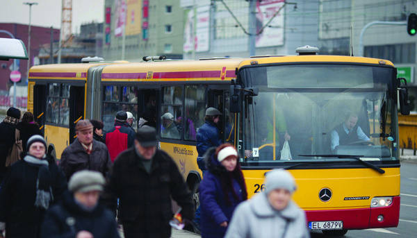 Od 1 marca w Łodzi mają zacząć obowiązywać nowe stawki za przejazdy tramwajami i autobusami. 