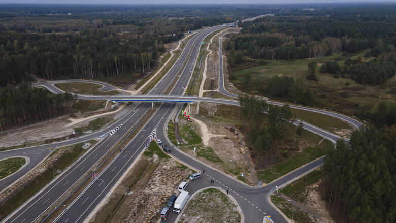 Droga ekspresowa S19 (Via Carpatia) połączyła w 2022 roku Rzeszów z Lublinem.