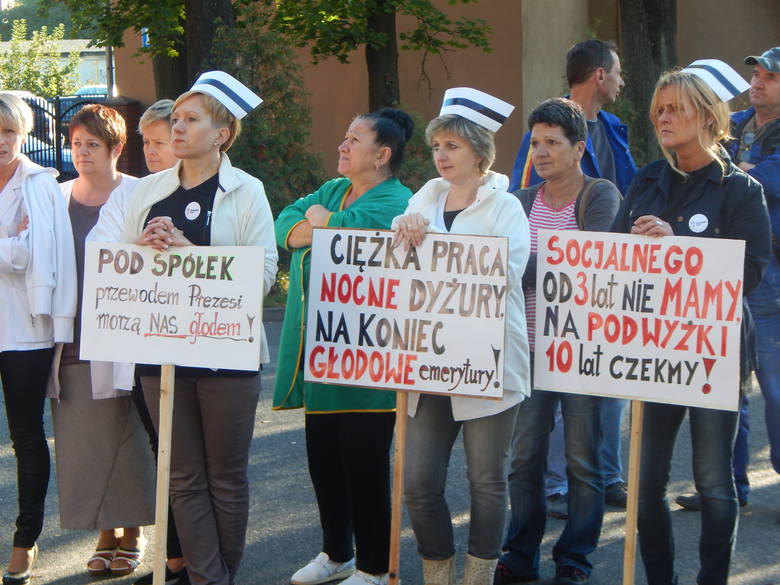 Pielęgniarki z Krosna pierwszy protest zorganizowały we wrześniu 2015 r. W strajku brały udział panie, które w tym czasie nie miały dyżuru, więc pacjenci