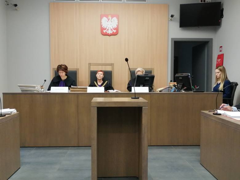 Były wiceprezydent Poznania ponownie będzie stawał przed sądem. W piątek uchylony został wyrok uniewinniający Jakuba J.