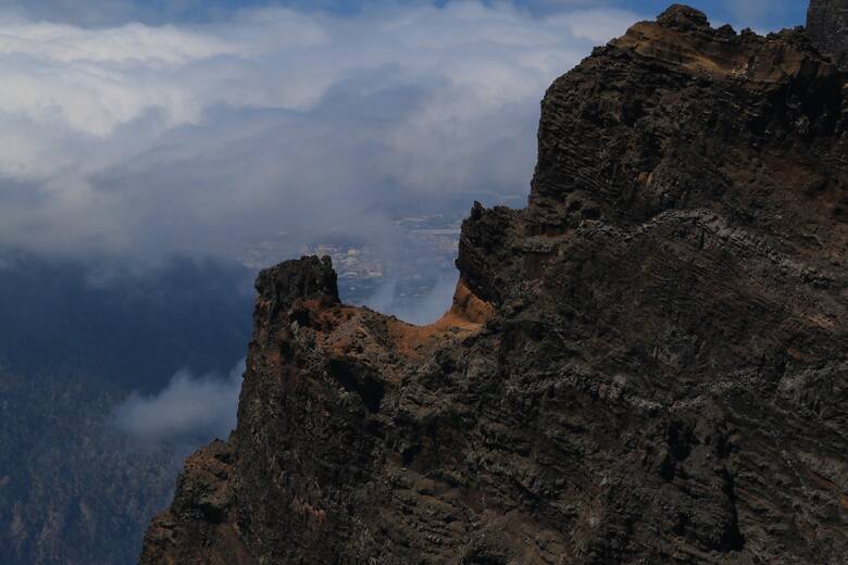 Kilka scen pierwszego sezonu nagrano na kanaryjskiej La Palmie, m.in. w widocznym na zdjęciu najwyższym puncie wyspy - Roque de los Muchachos