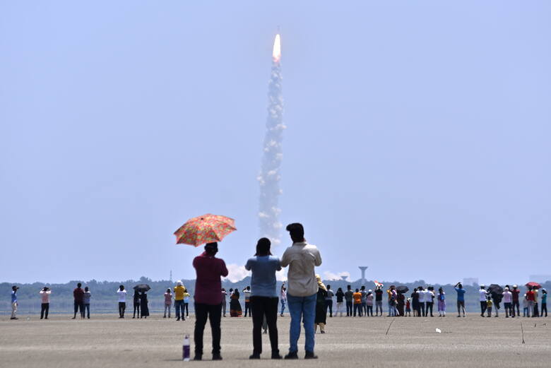 Indie wysłały w kosmos satelitę do badania Słońca.