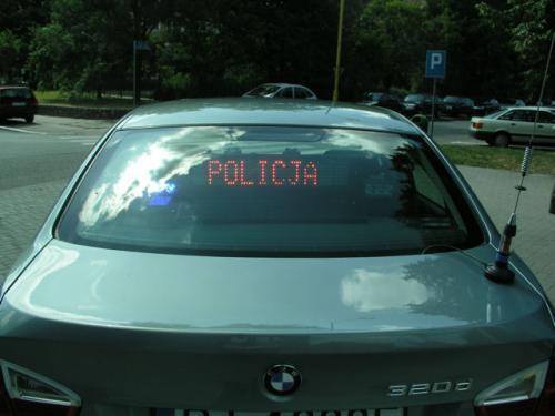 Policjanci w BMW