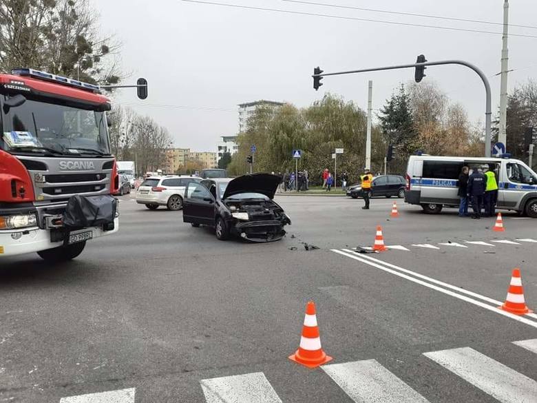 Wypadek na skrzyżowaniu ulic Morskiej i Swarzewskiej w