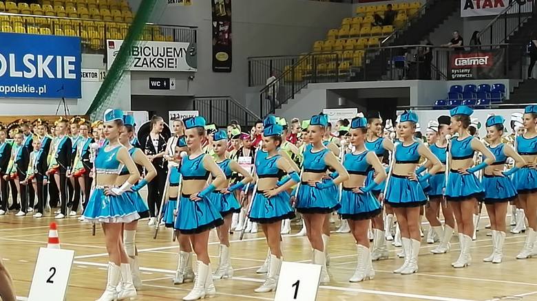 Dziewczęta z Buławami z drezdeneckiego Centrum Promocji Kultury zdobyły dwa wicemistrzostwa na mistrzostwach Polski w Kędzierzynie-Koźlu.