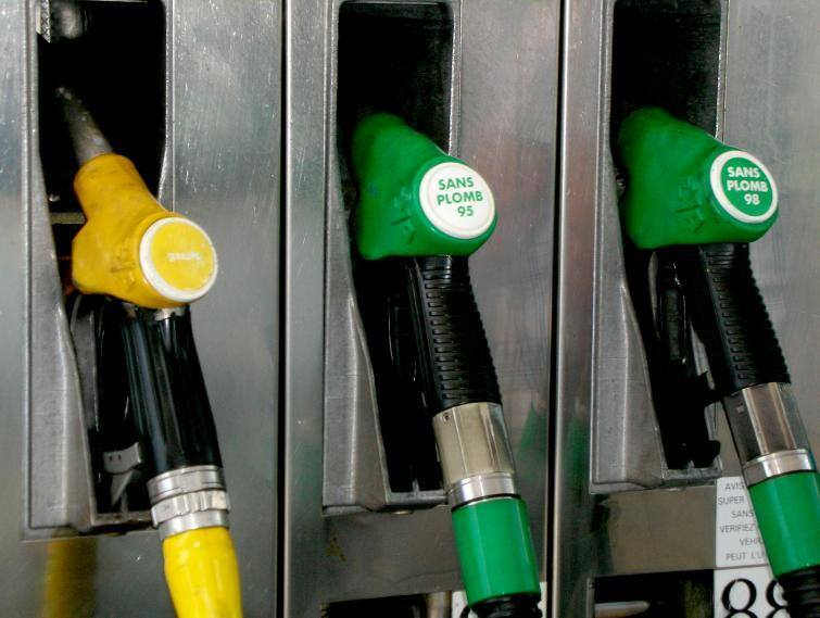 Ceny paliw - benzyna jeszcze podrożeje, ale diesel będzie tańszy