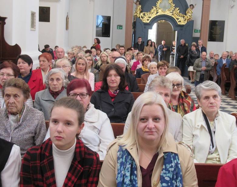 Koncert zespołu Ustronie w kościele pw. Najświętszej Maryi Panny w Rawie Mazowieckiej [ZDJĘCIA]