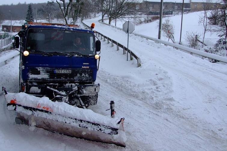 Opolskie: lokalne drogi utoną zimą w zaspach