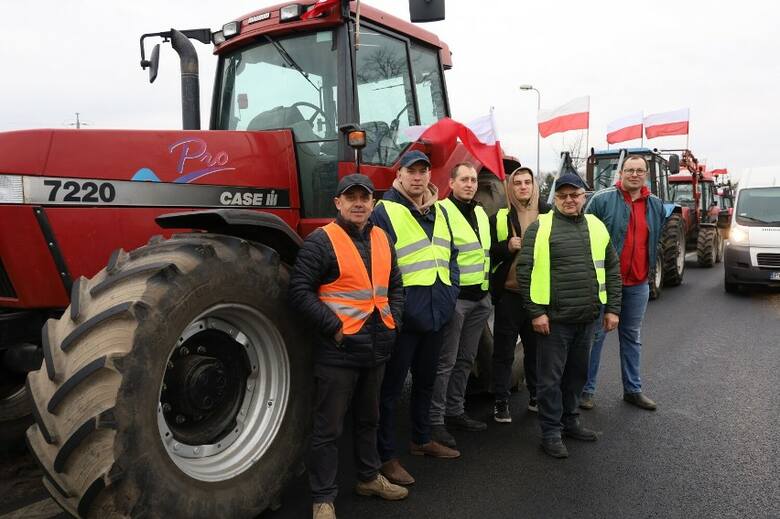 Łącznie protestujący rolnicy zgłosili na poniedziałek (11 marca) 18 zgromadzeń w całej Wielkopolsce.