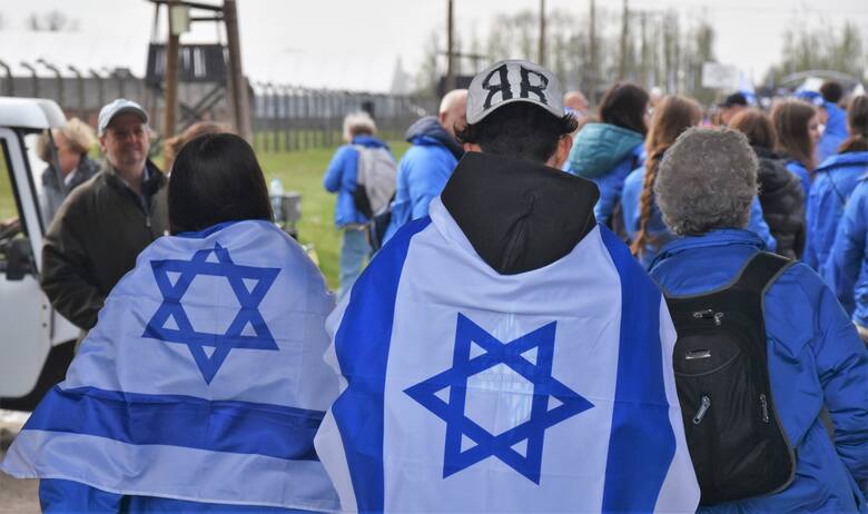 Marsz Żywych przeszedł tzw. Drogą Śmierci z Auschwitz I do Auschwitz II-Birkenau