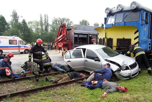 BielskoBiała Wypadek na przejeździe kolejowym. 5 osób