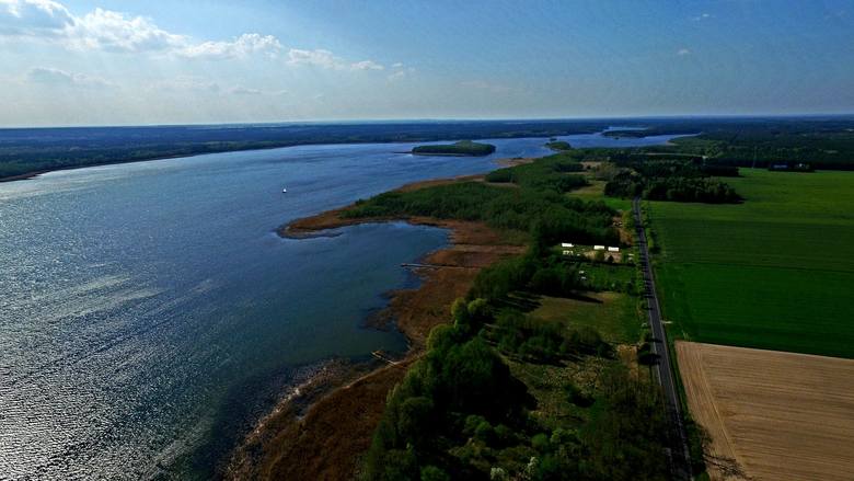 Jezioro Sławskie sfotografowane przez dron Grzegorza Walkowskiego
