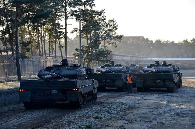 Do Żagania dotarła ostatnia partia czołgów Leopard 2A5, zgodnie z umową podpisaną dwa lata temu przez ministrów obrony Polski i Niemiec.