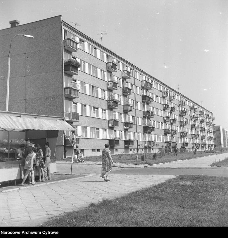 Nowe osiedle mieszkaniowe "Piasta" (1973/08)