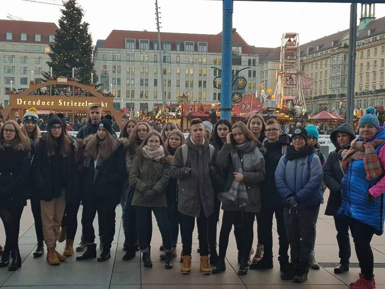 Wizyta uczniów na jarmarku bożonarodzeniowym w Dreźnie [ZDJĘCIA]
